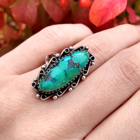 Jewelry - Clearance! Vintage turquoise sterling silver ring